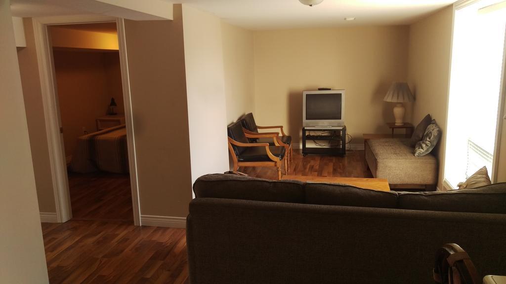 Bay Lake Inn - Frontiersman Motel Latchford Dış mekan fotoğraf